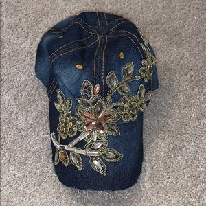 Super cute women’s baseball cap